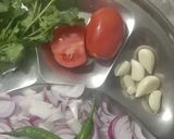 A picture of step 1 of Cheese onion vegetable.