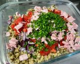 Une image de l'étape 12 de Salade de haricots mungo au jambon, et oignon rouge.