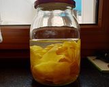 Foto del passaggio 2 della ricetta Limoncello 🍋