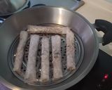 Hình bước làm 4 của món Bánh Cuốn Kiểu Hoa từ bánh tráng