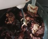 A picture of step 4 of Chocolate Caramel Mousse.