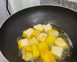A picture of step 1 of Stir-Fried Soft Tofu with Minced Pork and Chili Paste (Tofu Recipe Ep 16).
