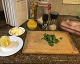 Foto del paso 1 de la receta: Besugo (rombo) a la mugnaia