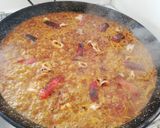 Foto del paso 7 de la receta: Fideuá marinera de calamares con caldo concentrado