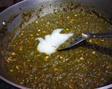 A picture of step 4 of Palak Chana dal.