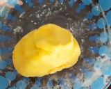 Foto langkah ke 2 dari resep TAMAGO BORO (Egg Biscuit).