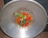 Foto langkah ke 2 dari resep Sambal Goreng Kentang Hati Ayam.