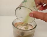 Foto langkah ke 4 dari resep Es Kopi Creamy Matcha.