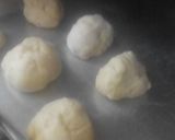 Foto langkah ke 4 dari resep Roti Sobek.