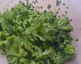 Foto del paso 2 de la receta: Salsa crema de brócoli 🥦