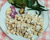 Foto langkah ke 1 dari resep Tumis Tempe Cabe Ijo.