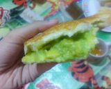 Foto langkah ke 6 dari resep Roti Bakar Isi Alpukat.