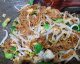รูปขั้นตอนการทำที่ 4 ของ หมี่ขาวผัดไข่ใส่กากหมู