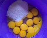 Foto langkah ke 5 dari resep Bika Ambon Pandan.