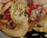 Foto langkah ke 2 dari resep Udang Saus Teriyaki.