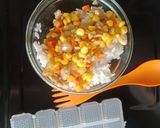 Foto langkah ke 5 dari resep "Onigiri ayam jagung" Bekal Suami.