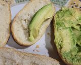 Foto del paso 2 de la receta: Montaditos de jamón y aguacate