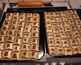 A picture of step 4 of Lahm bi Ajeen (Sfiha Baalbakieh).