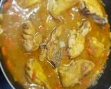 Foto del paso 6 de la receta Pollo en salsa de tricoloma portentosum
