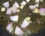 Foto del paso 2 de la receta: Rigatoni en salsa de gambas y langostinos