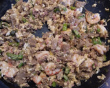 Foto del paso 6 de la receta: Revuelto de setas y gambas