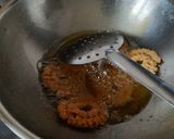 A picture of step 2 of Oats Chakli.