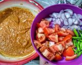 Foto langkah ke 1 dari resep Botok ayam bumbu kacang.