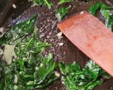 Párizsi csirkemell friss spenótos, kéksajtos spagettivel recept fázis 3 fotója