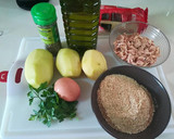 Foto del paso 1 de la receta: Tortitas de patata y atún con mahonesa de aguacate