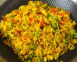 A picture of step 7 of Garlic Turmeric Rice.
