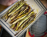 Foto del paso 4 de la receta: Espárragos morados a la plancha (en Microwave Grill de Lékué —al microondas—)