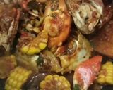 Foto langkah ke 8 dari resep Seafood (kepiting, udang, cumi) saus padang.