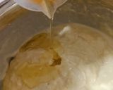 Foto langkah ke 2 dari resep Muffin tape keju.