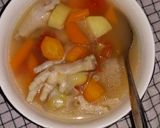 Foto langkah ke 7 dari resep Sup ceker ayam simpel.