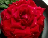 A picture of step 7 of Valentine special Rose cake.