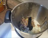 Foto del paso 2 de la receta: Atún con salsa de pistachos y patatas en Trending Cooking