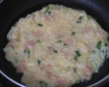 Foto langkah ke 3 dari resep #OMELET NASI.