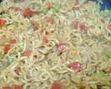 वेजिटेबल मैगी विद चीज़ (vegetable maggi with cheese recipe in hindi) रेसिपी चरण 3 फोटो