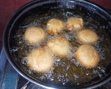 मीठे गुलगुले (नवरात्री स्पेशल) (Navratri Special Meethe Gurgle Recipe in Hindi) रेसिपी चरण 2 फोटो