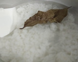 Foto langkah ke 1 dari resep Bubur nasi (tanpa santan).