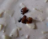 A picture of step 4 of Strawberry fruit custard with dates flavour.