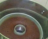 Foto langkah ke 9 dari resep Bolu Sarang Semut Kukus/ Bolu Karamel.