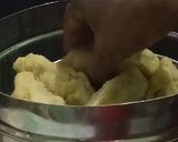 A picture of step 12 of Steam Baked Rava Gujiyas.