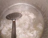 A picture of step 2 of Simple pulao.