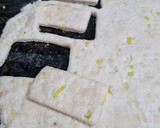 Foto del paso 3 de la receta: GALLETITAS DE QUESO Y PUERROS ❤️