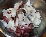 Une image de l'étape 2 de Ti côte de porc et haricots rouges à la créole.