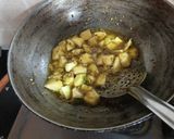 A picture of step 3 of Gunde kairi k sabzi.