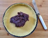 Foto del passaggio 4 della ricetta Crostata con crema di castagne