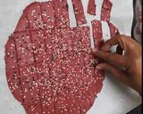 A picture of step 5 of Beetroot Crackers.