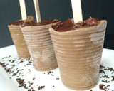 Foto del paso 4 de la receta: Polos de natillas de chocolate sin huevo (con y sin Tmx)